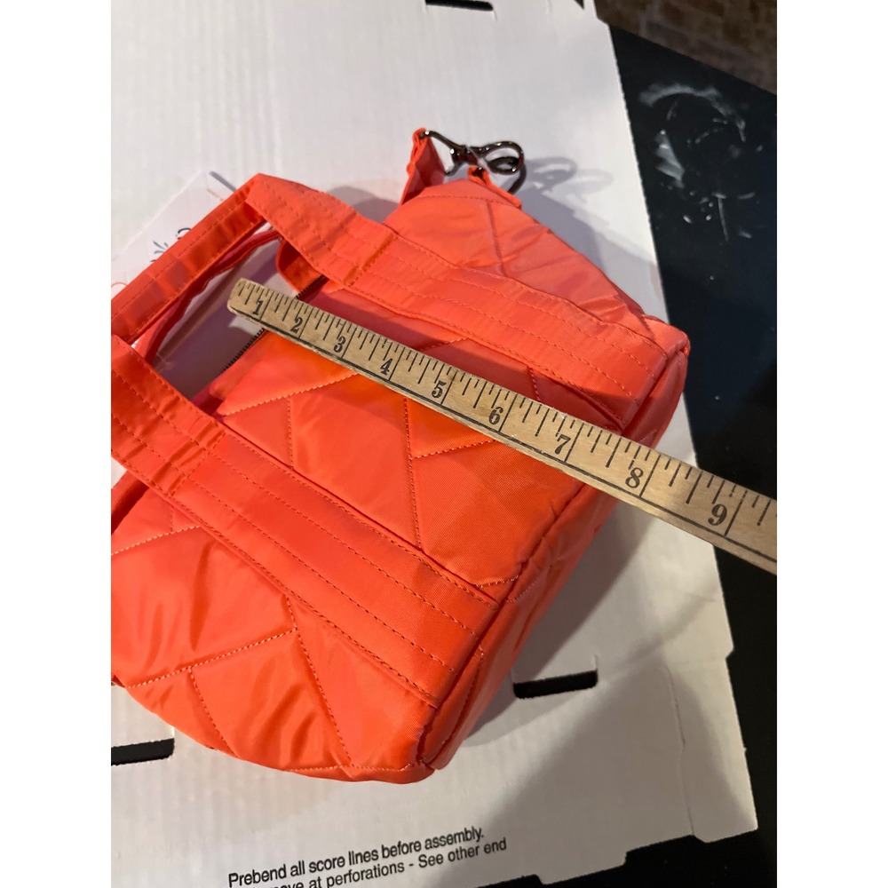 Lug Mini Puffer Tote Crossbody Bag Neon Orange Quilted Nylon New With‎ Tags - Picture 7 of 7
